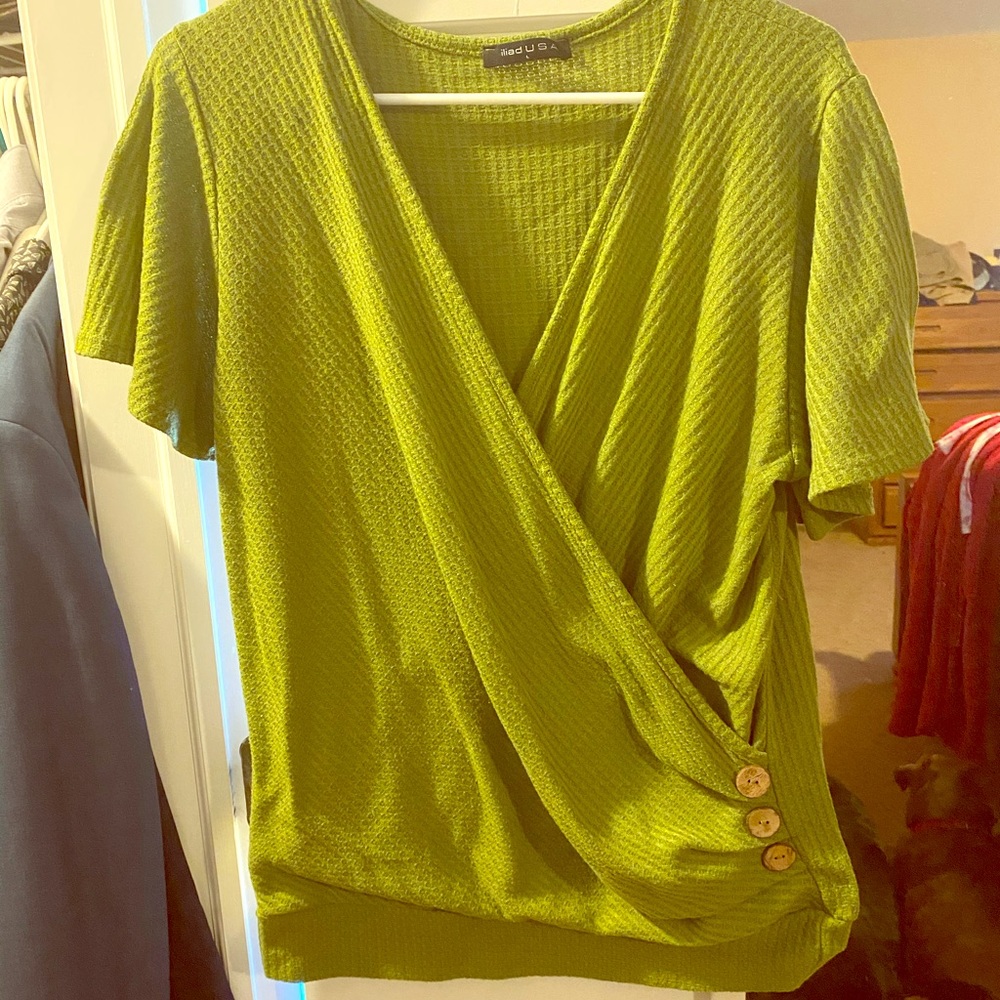 Green wrap top with button detail